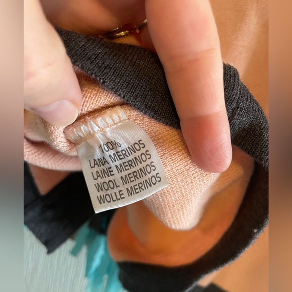 💛Vintage Merino Wool Beaded Cardigan with Pockets. Size M - Picture 5 of 5